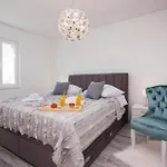 Casa vacanze House Gruja With Pool