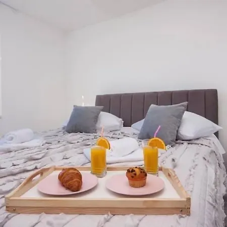 House Gruja With Pool * Primošten