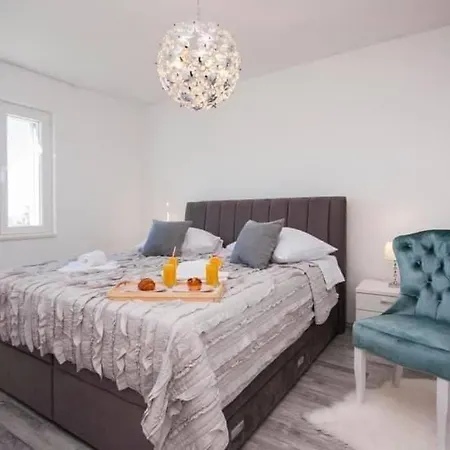 度假居 House Gruja With Pool