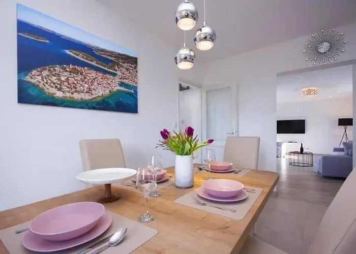 Vakantiehuis House Gruja With Pool *