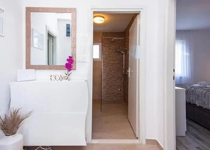 Vakantiehuis House Gruja With Pool *