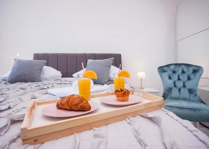 House Gruja With Pool *