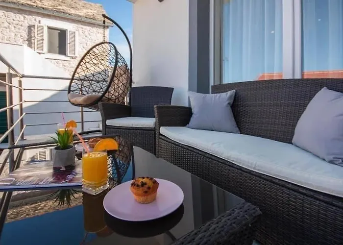 House Gruja With Pool * Primošten