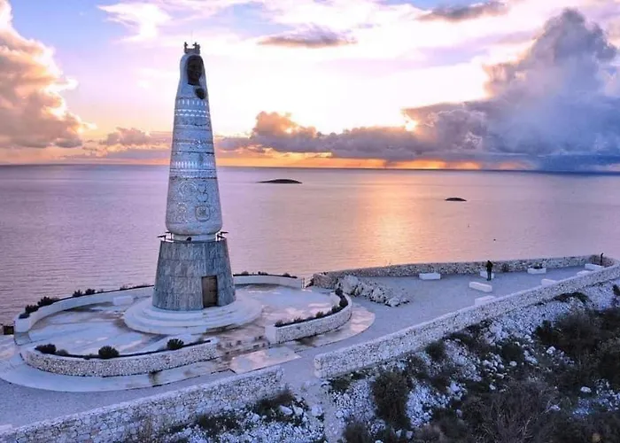 House Gruja With Pool Vakantiehuis Primošten