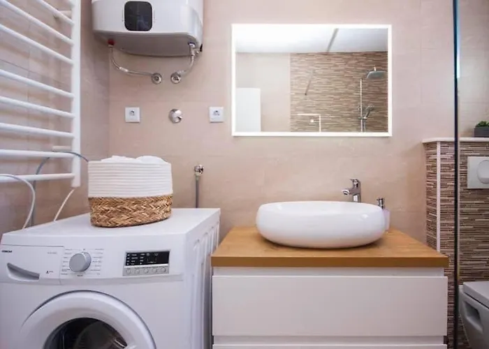 House Gruja With Pool Primošten